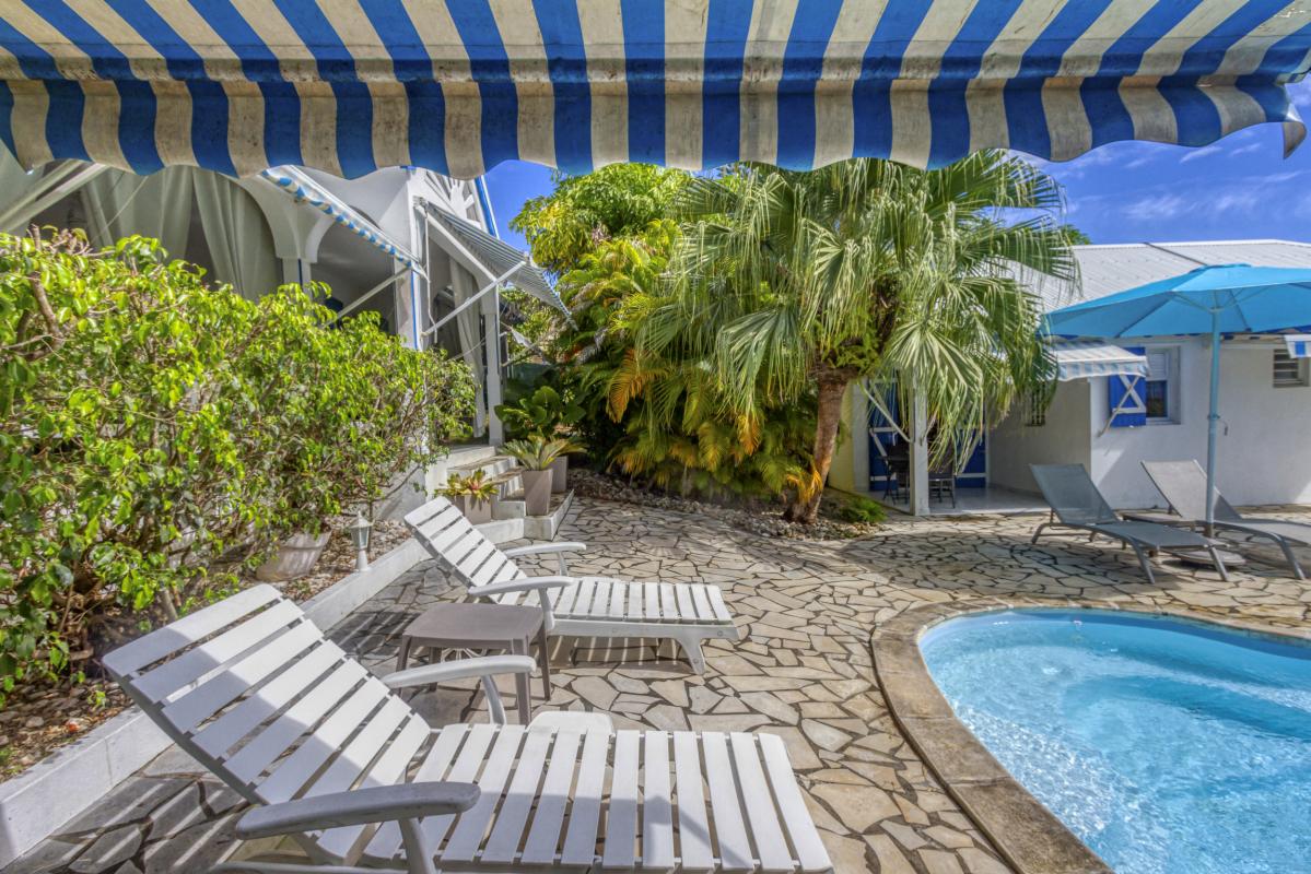 3.Location villa piscine Sainte Anne Gudaeloupe_Piscine